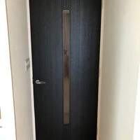 画像1717：神奈川県横浜市／某マンション／風除室ドア框カバー工法