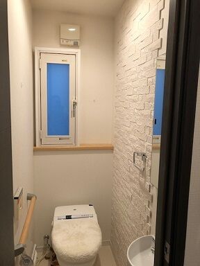 画像1851：神奈川県横浜市／某マンション／風除室ドア框カバー工法